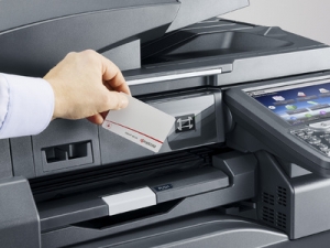 Impresora Kyocera laser color TASKalfa 5551ci Tecnycopia Foto detalle